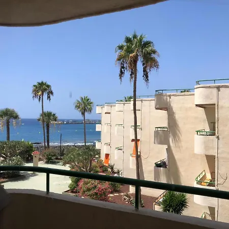 Costamar View شقة *